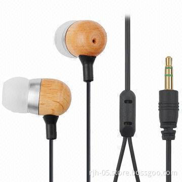 In-ear wooden earphone and headphones